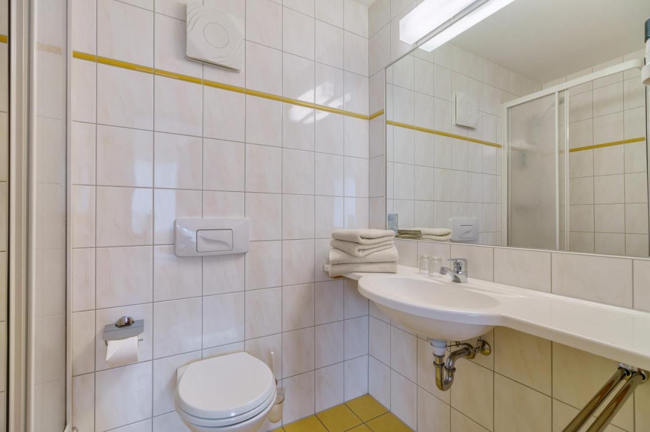 Waldhotel Vogtland Клингентал Екстериор снимка