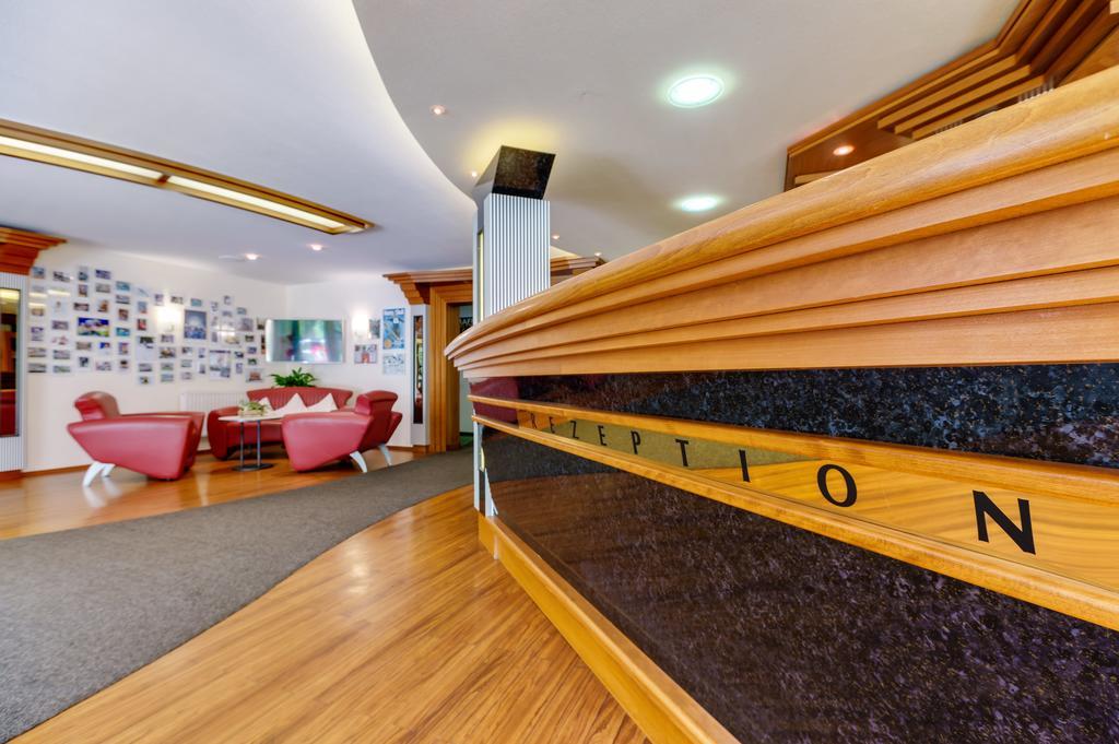Waldhotel Vogtland Клингентал Екстериор снимка